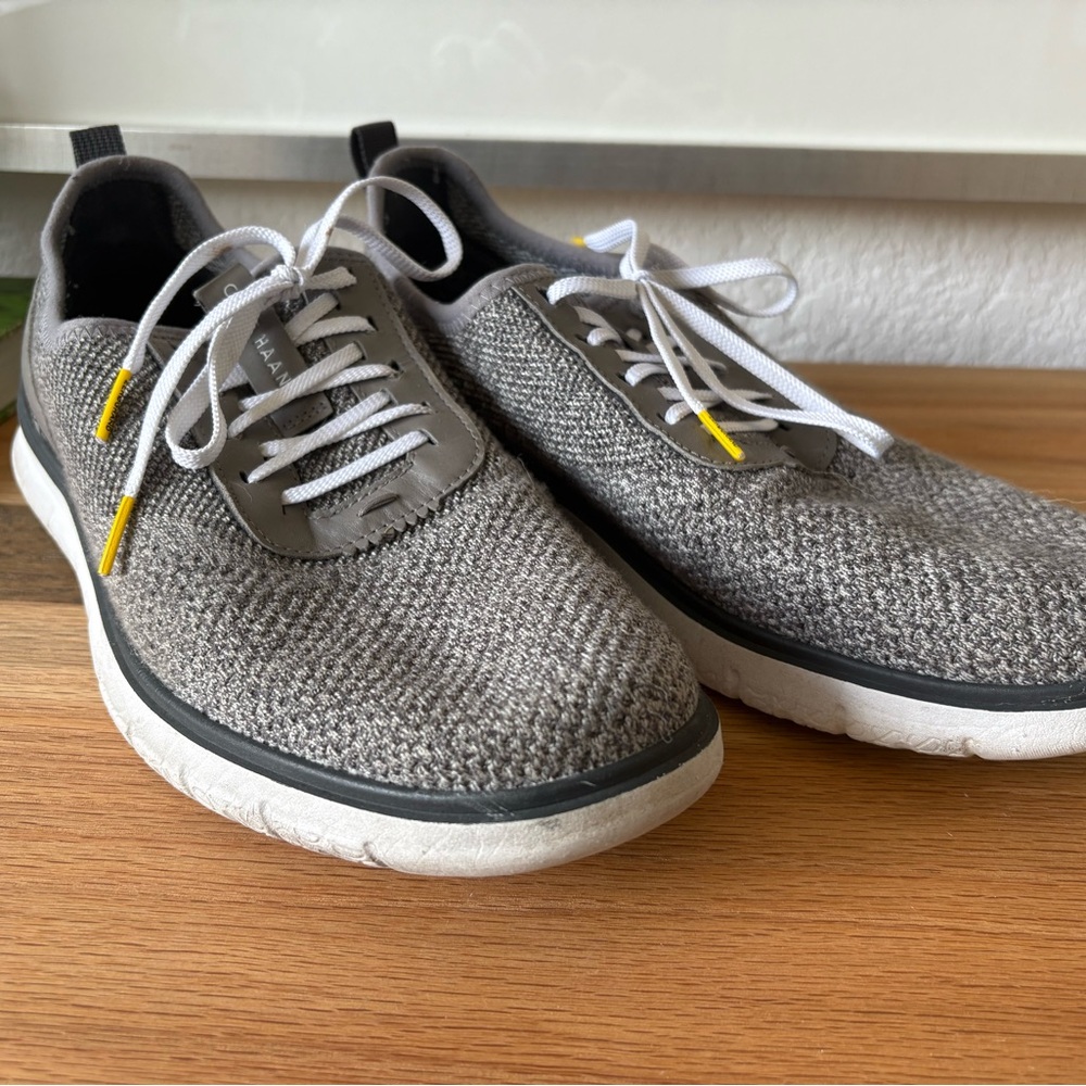 Cole Haan Gray and White Knit Sneakers Athletic Design